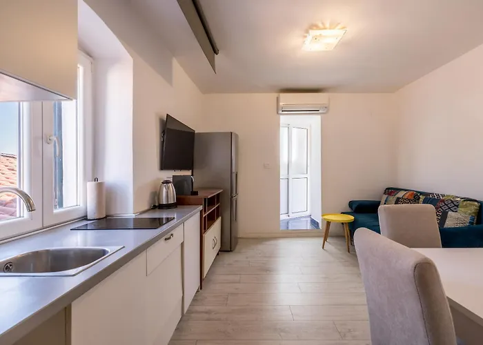 Apartment Split Central City Apartment Split